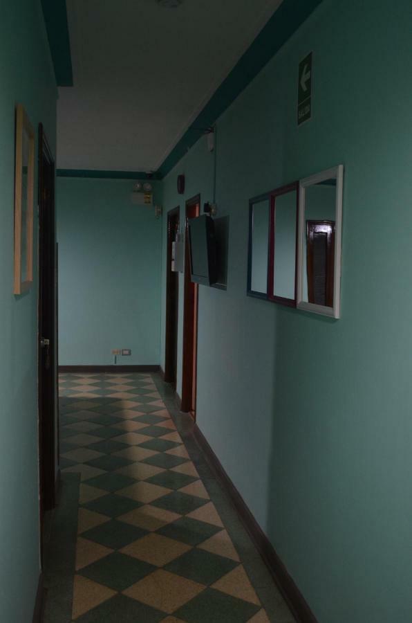 הוסטל לימה Andes Backpackers מראה חיצוני תמונה