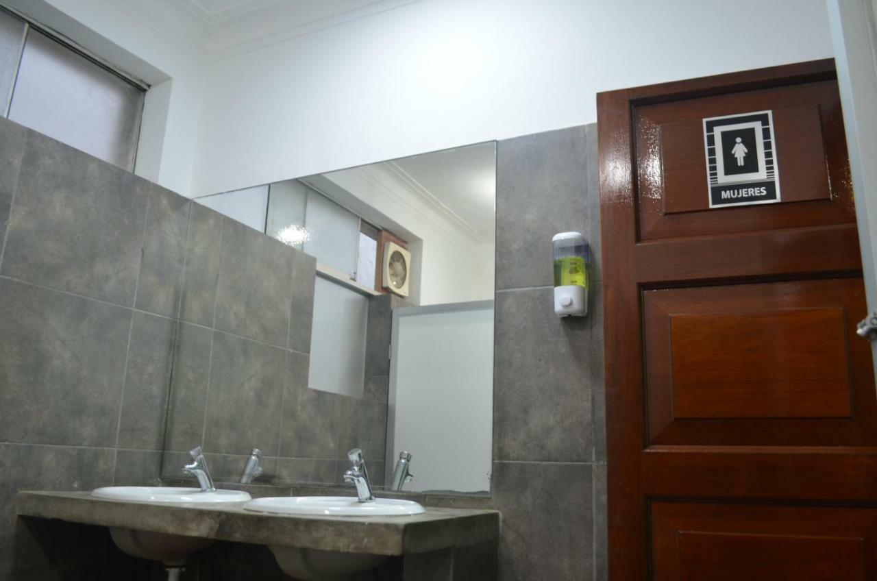 הוסטל לימה Andes Backpackers מראה חיצוני תמונה